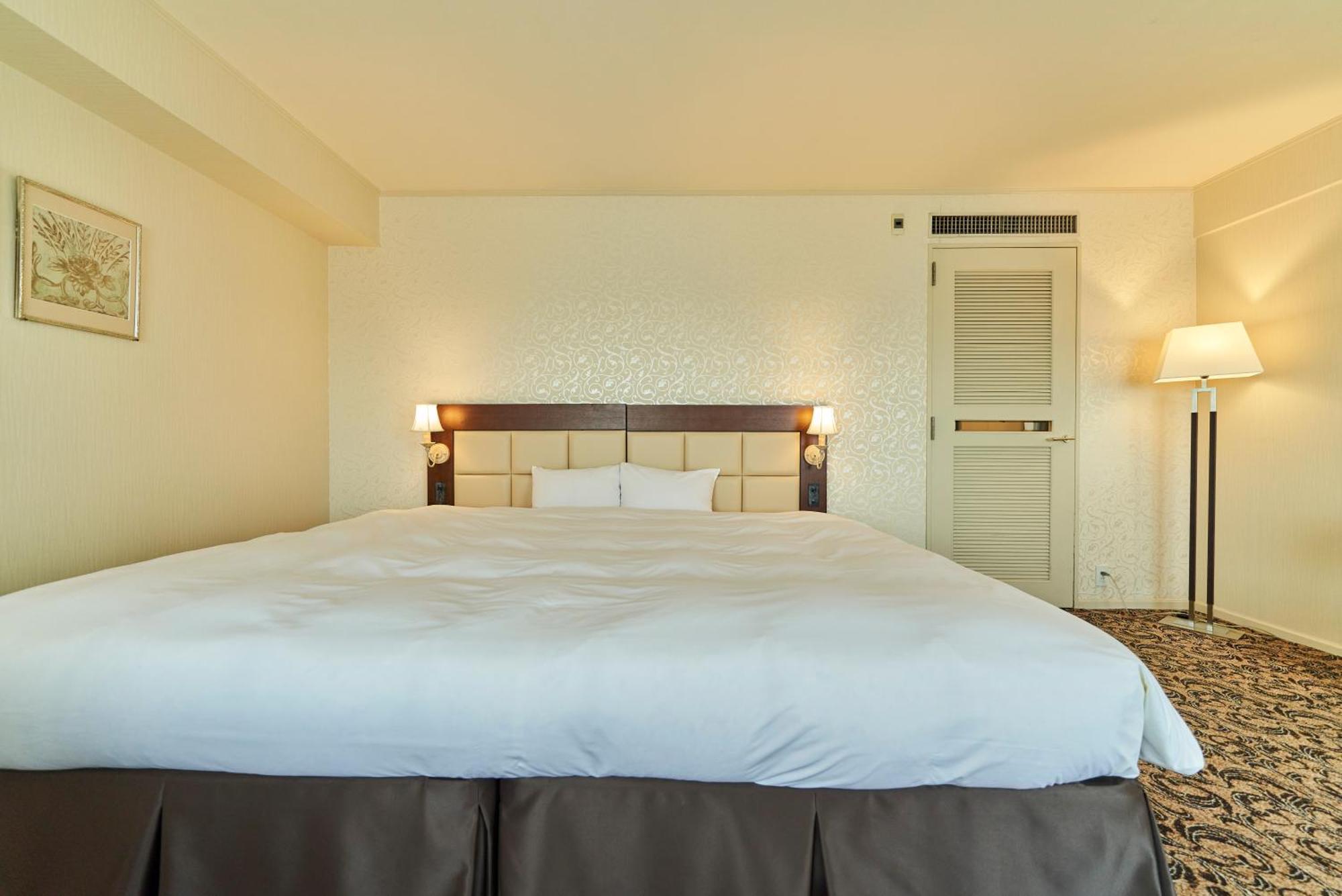 Saitama Grand Hotel Fukaya Extérieur photo