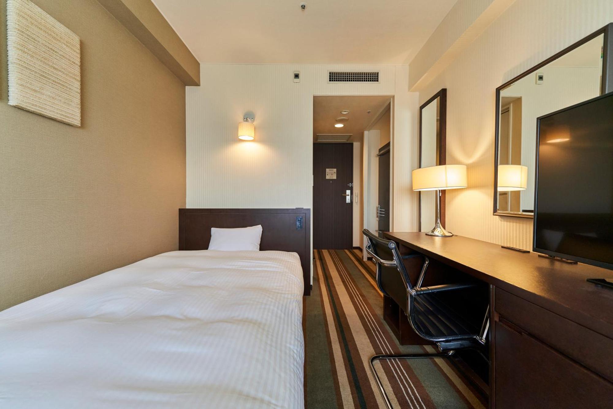 Saitama Grand Hotel Fukaya Extérieur photo
